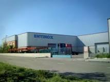 Entinox dobla plantilla.