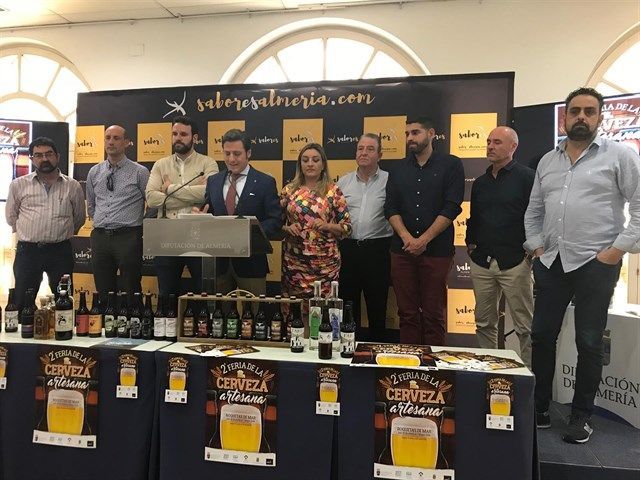Nueve cerveceras de Almería participan en la segunda Feria de la Cerveza Artesana de Roquetas de Mar