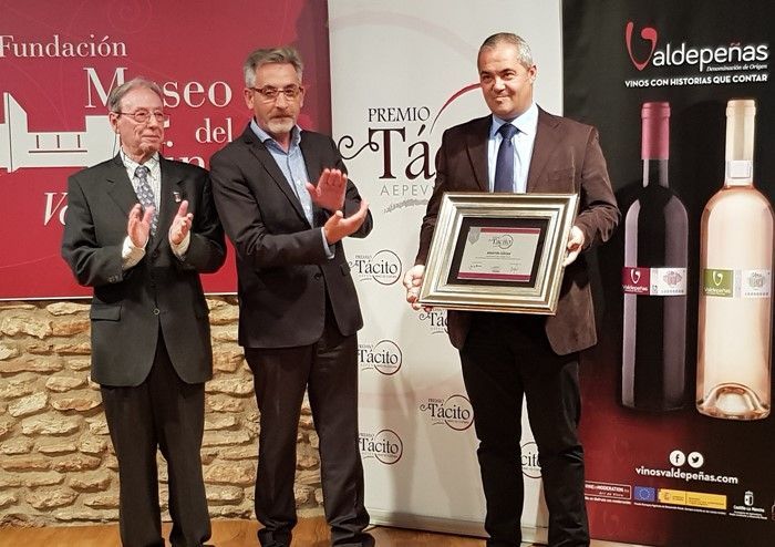 Los periodistas españoles seleccionan los mejores vinos y destilados