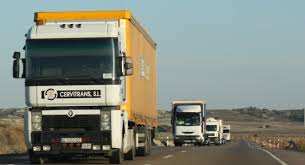 LA UE QUIERE REBAJAR UN 30% LAS EMISIONES DE CAMIONES