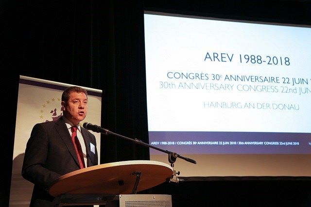 García-Page reelegido presidente de la Asamblea de Regiones Europeas Vitícolas