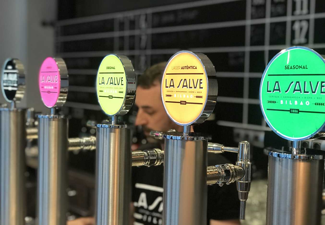La Salve inaugura su primer taproom en Bilbao
