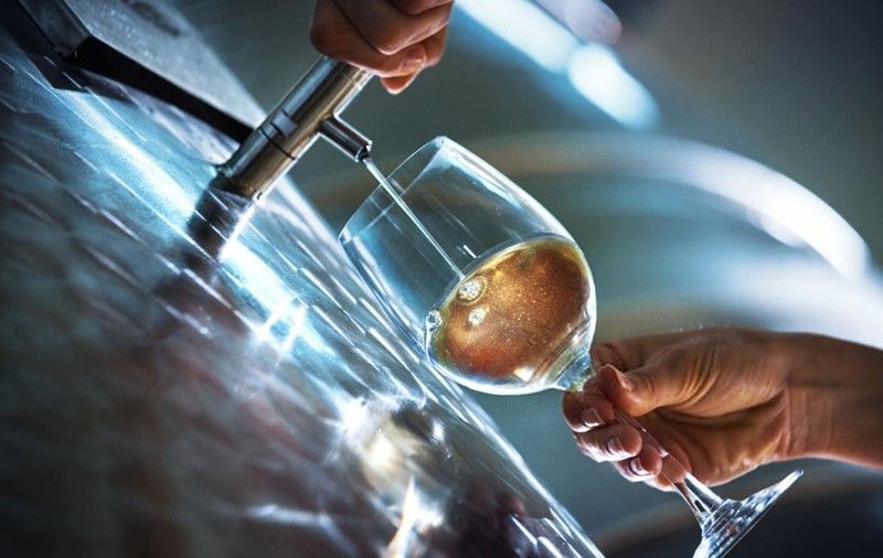 ¿Cuánto vino a granel español circula por el mundo?