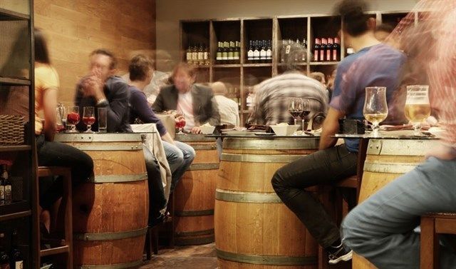 Los españoles realizan la mitad del gasto en alimentación y bebidas fuera del hogar