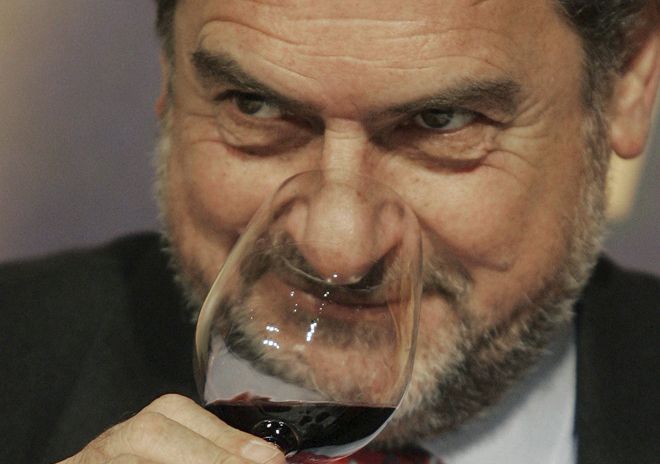 Michel Rolland, la mejor nariz del mundo: «El mejor vino es el que más te gusta»