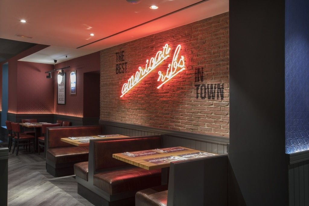 Tony Roma’s desembarca en Mallorca con su primer restaurante