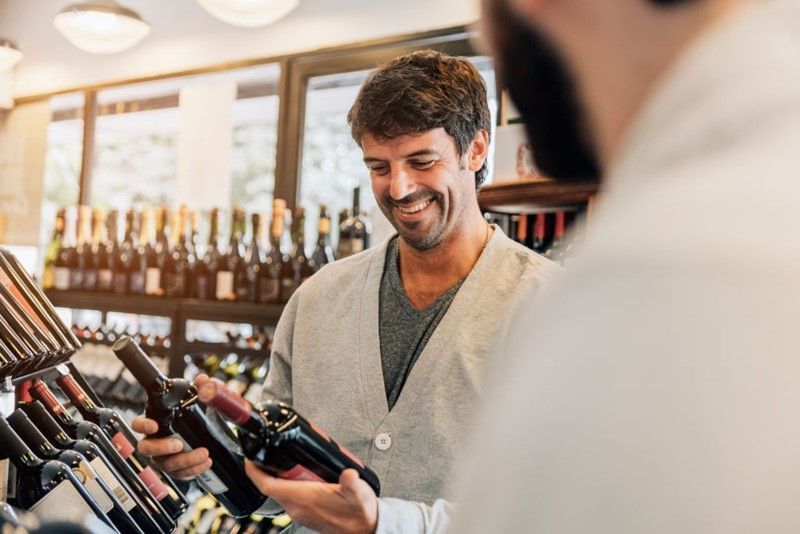 Decoración eco-friendly para botellas, el secreto del éxito de una marca de vino
