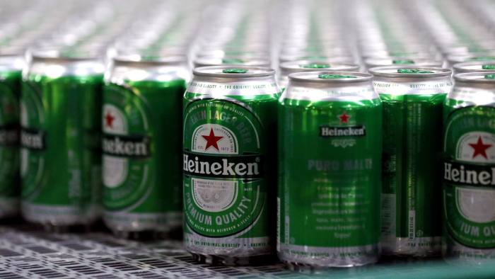 Heineken se hace con el 40% de la mayor cervecera china.