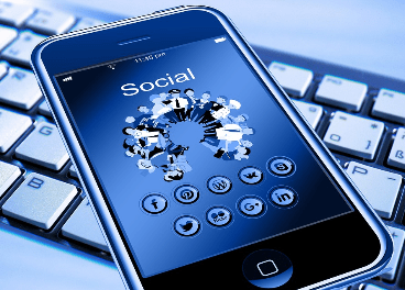 ¿Cómo funciona el gran consumo en las redes sociales?