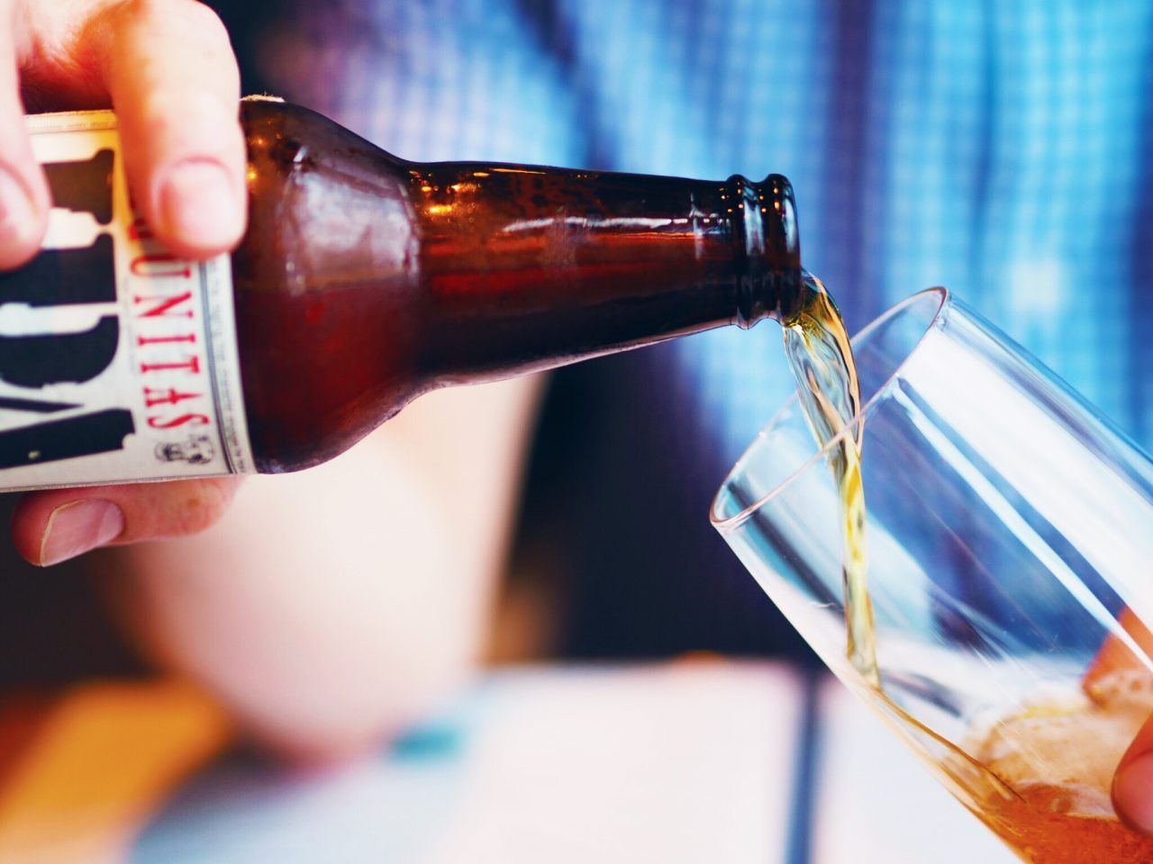 Los jóvenes no entienden el amor por las cervezas de lujo