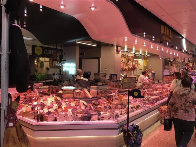 Los mercados municipales y las galerías de alimentación podrán optar a subvenciones del Ayuntamiento de 2,2 millones