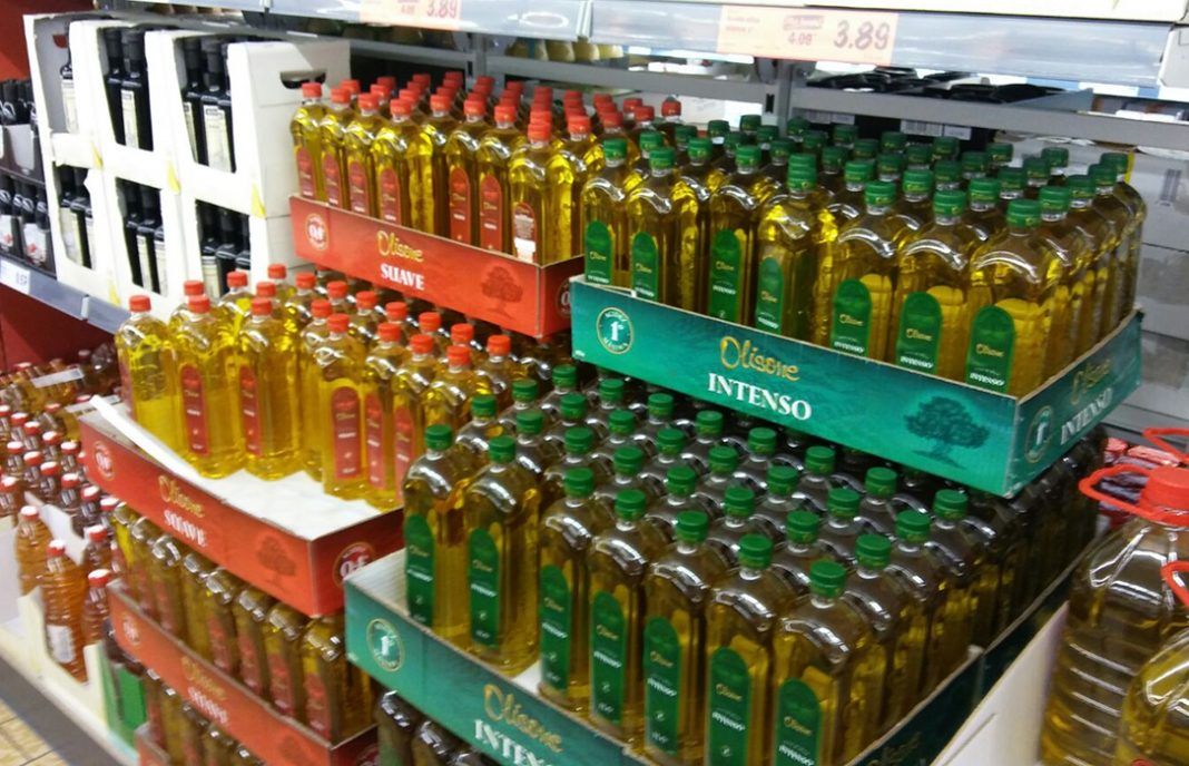 España negocia con Francia que el etiquetado Nutriscore recoja una excepción para no dañar al aceite de oliva