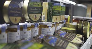 Xantar Astur trae a Madrid las primeras tiendas asturianas gourmet
