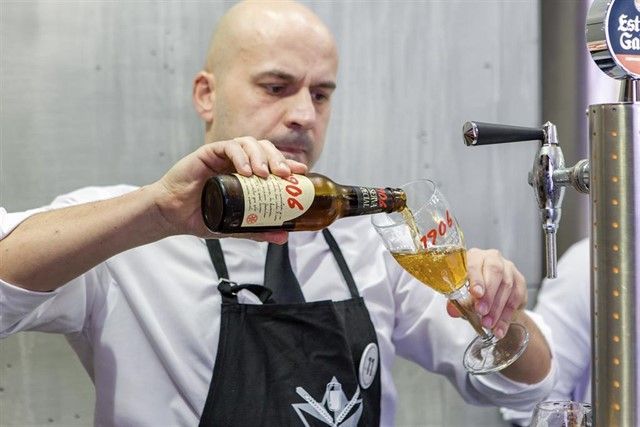 Se busca al mejor tirador de cerveza de España