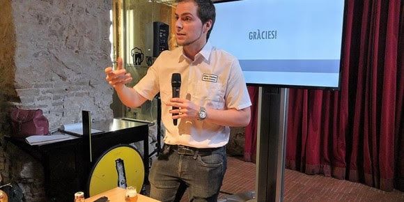 Moritz lanza una «cerveza colaborativa» basada en la opinión de los barceloneses