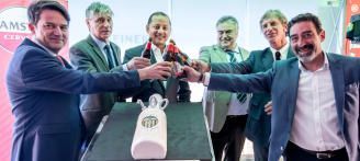 Amstel elabora una cerveza para conmemorar el centenario del Valencia CF
