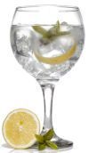 El «tardeo» desbanca a la noche: ocho de cada 10 gin-tonics se venden durante el día