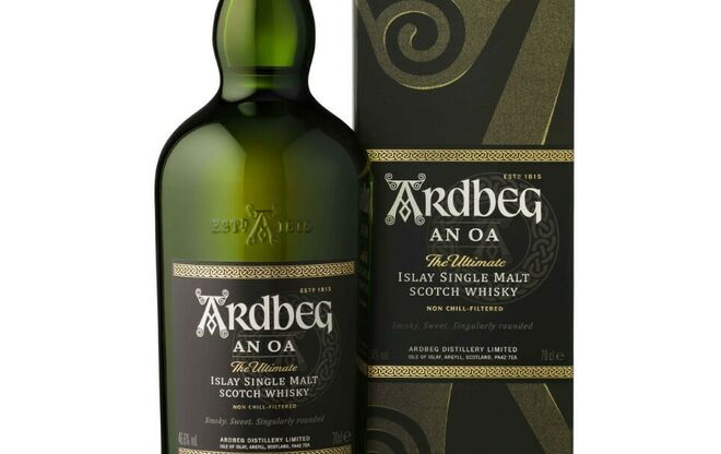 Ardbeg revalida su título como destilería del año