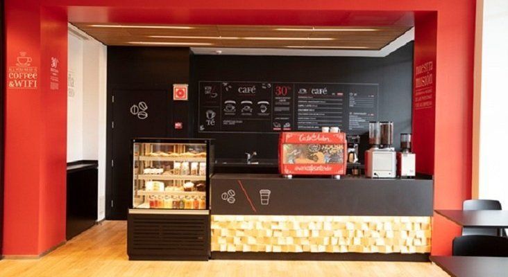 El Santander quiere extender su red de bancos-cafeterías por España
