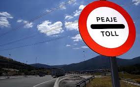 LOS TRANSPORTISTAS CLAMAN CONTRA EL PEAJE EN LAS AUTOVÍAS