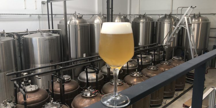 Cerveza Byra presentó este verano una cerveza con sandía de edición limitada