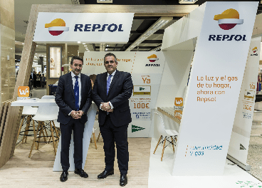 El Corte Inglés expande su alianza con Repsol