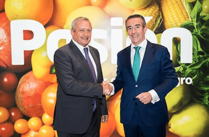 CaixaBank y la Organización Interprofesional del Vino de España renuevan su acuerdo