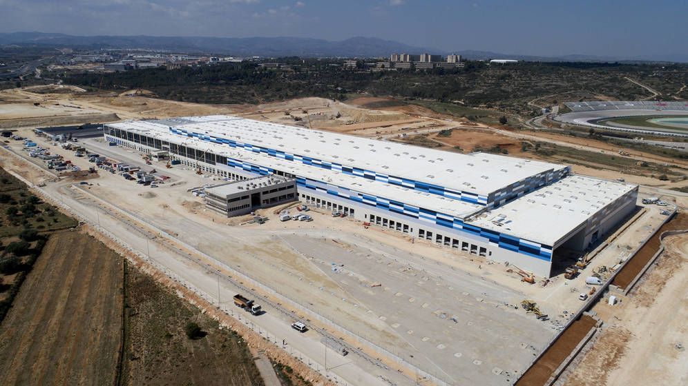 Lidl desafía a Mercadona en su casa con su mayor centro logístico del Mediterráneo