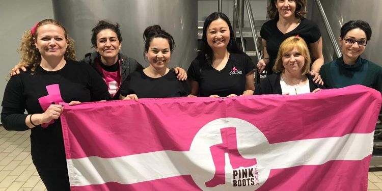 Pink Boots Society reúne a sus socias para elaborar cervezas colaborativas en 5 ciudades