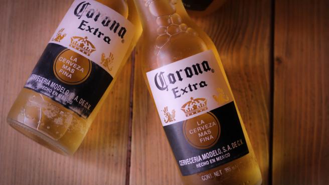 El 38% de los estadounidenses no compraría cerveza Corona «bajo ninguna circunstancia» debido a su nombre