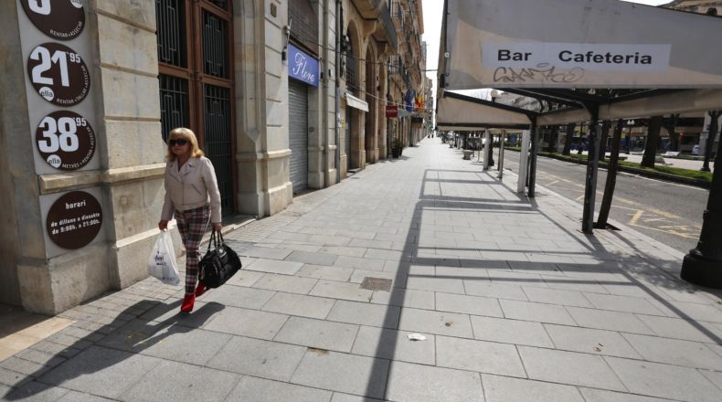 El sector de la hostelería lleva un mes cerrado: «Va a ser complicado seguir así mucho tiempo»