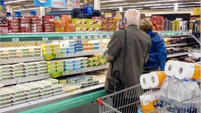 El supermercado, nuevo centro de atención social