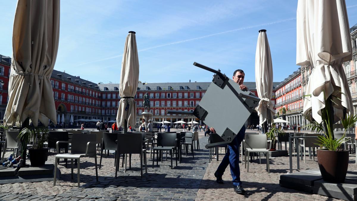 Cuándo abrirán los bares y restaurantes en España: la hostelería tardará en salir de la cuarentena