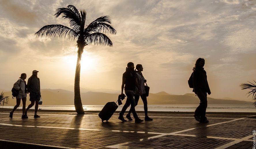 El efecto dominó del turismo: ¿a cuántos sectores arrastra en España?