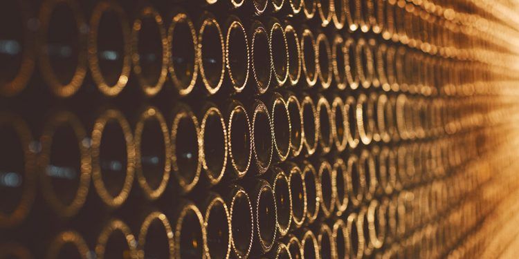 La facturación de las bodegas ha caído de media un 38,7% en el primer semestre
