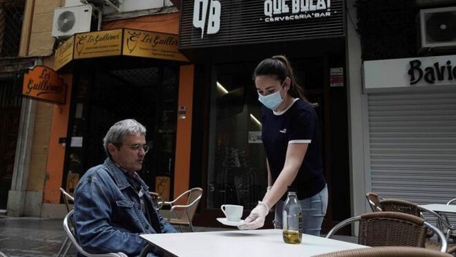 Casi un tercio de los bares y restaurantes de España sigue sin abrir
