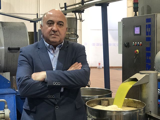 «La UE necesita urgentemente un planteamiento de política agraria, no solo basada en las ayudas directas»