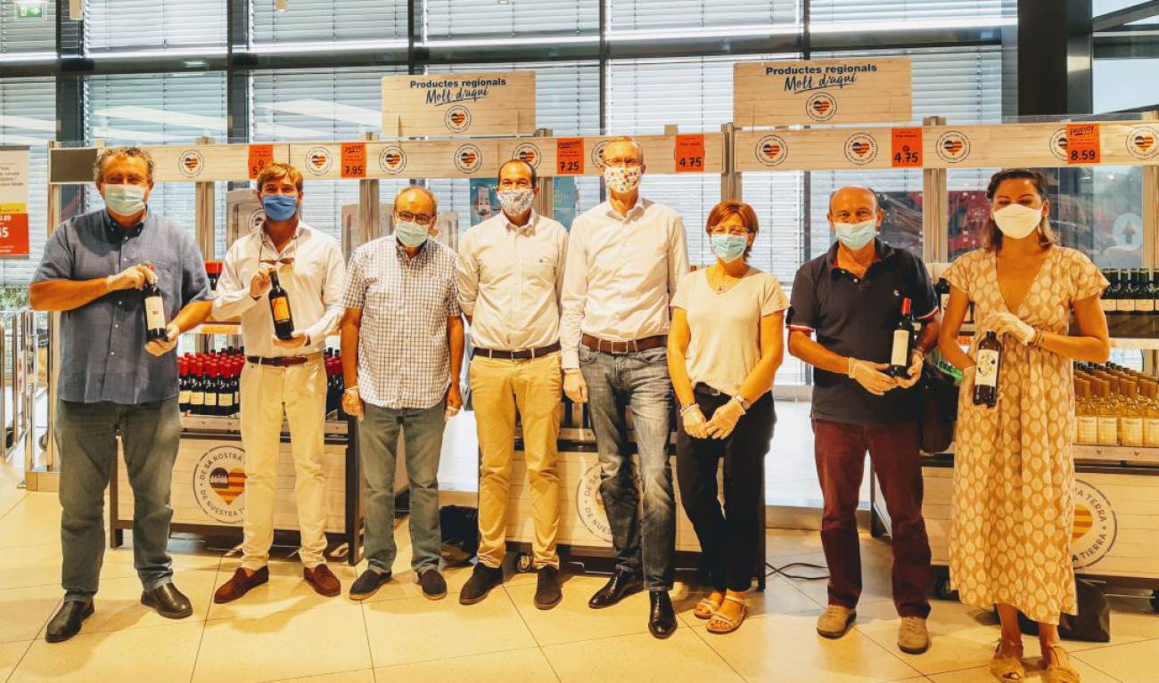 Lidl aumenta a más de 200.000 litros la compra de vino a productores