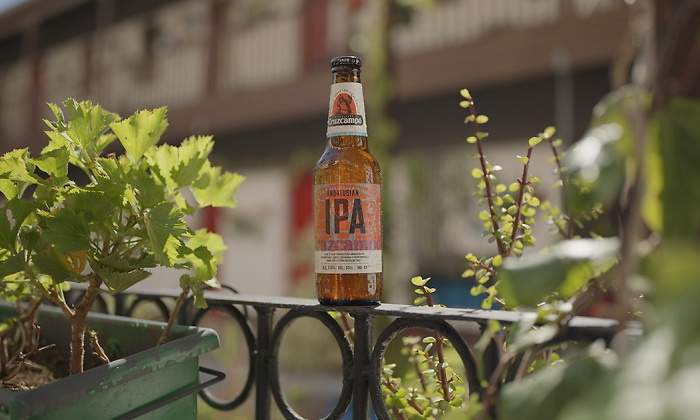 La IPA fácil de beber de Cruzcampo o la estrategia del grupo Heineken para poner de moda este estilo de cerveza en España