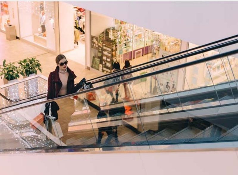 Selección Semanal 15 de Agosto – CENTROS COMERCIALES: La afluencia a centros comerciales cae en julio un 25% a pesar de las rebajas