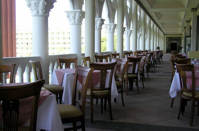 La restauración se desploma: las ventas caen el 28%