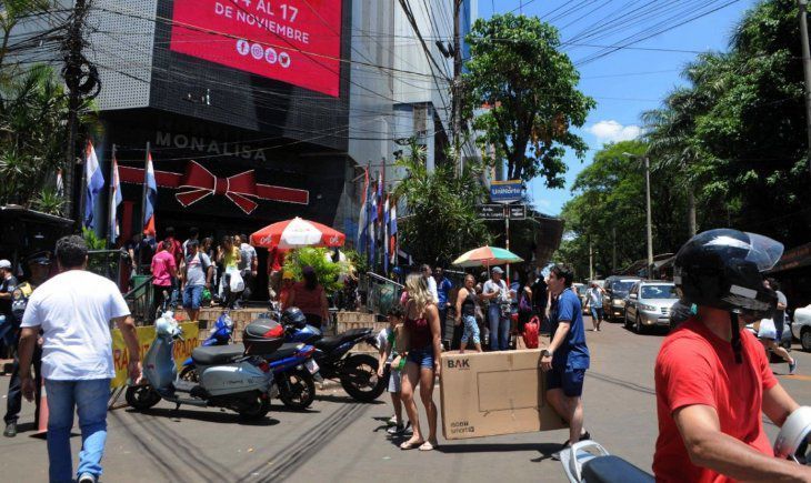 Consumo no levanta vuelo, a pesar de incentivos para mover las ventas