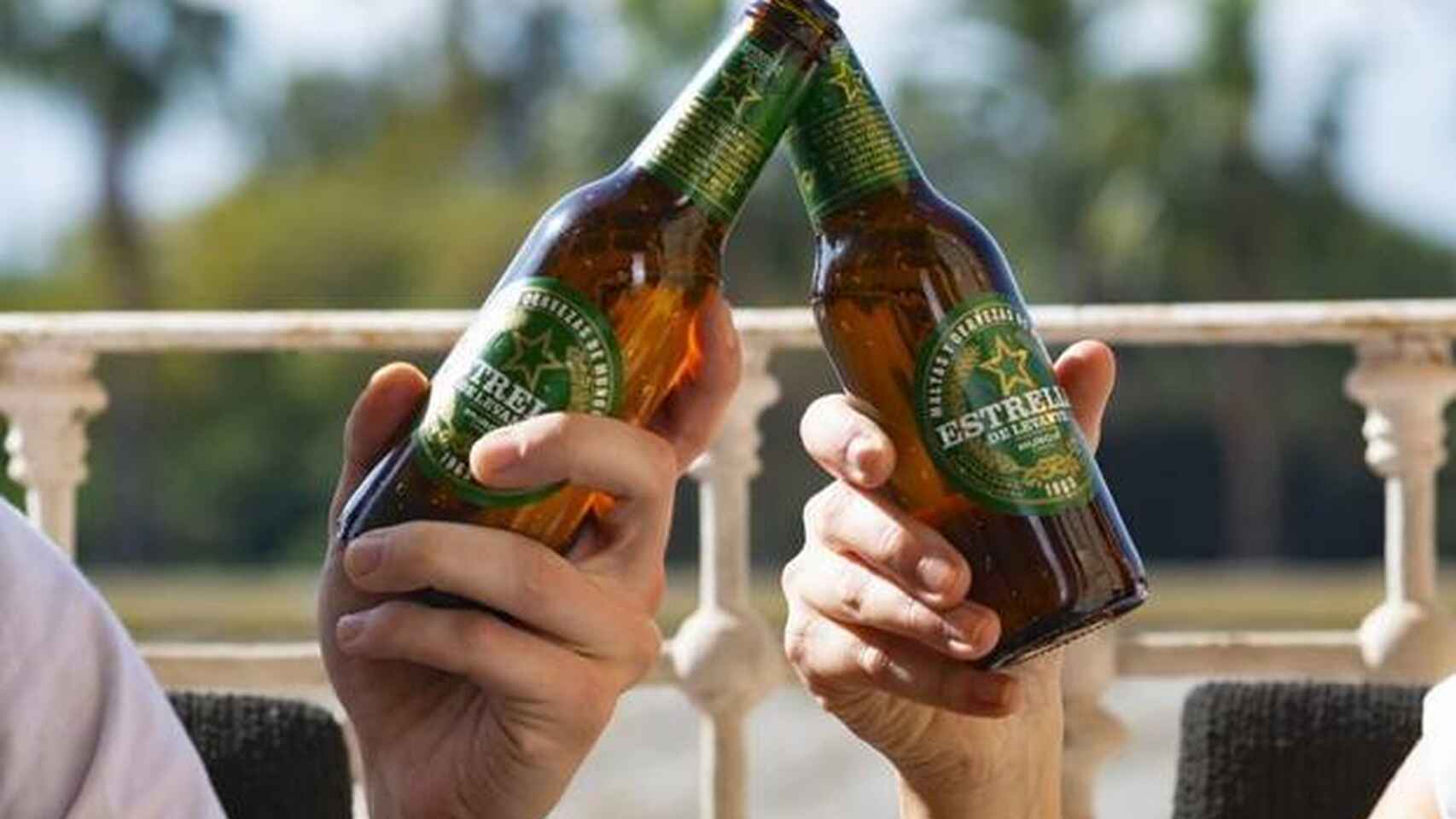Así es como Damm conquistó el Mediterráneo con la cerveza Estrella de Levante
