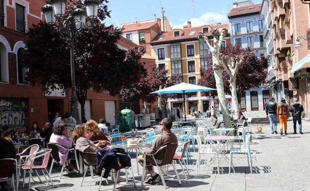 La asociación Más que Bares convoca una manifestación por el cierre de establecimientos
