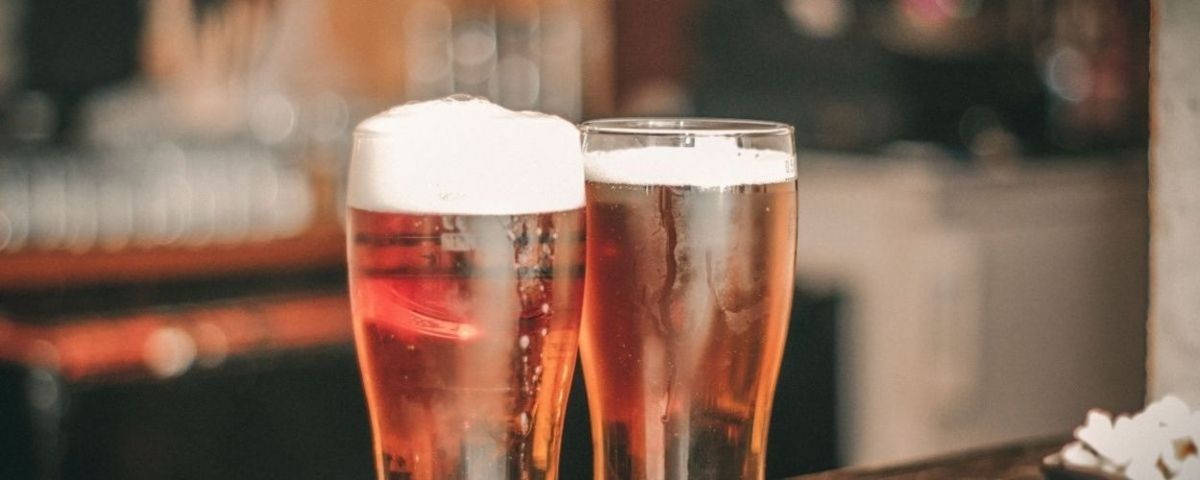 SELECCIÓN SEMANAL – 26 de Diciembre 2020 -CERVEZAS: No todo es vino español: las cervezas de Navidad de Damm, Estrella Galicia, Cruzcampo, Amstel o Ambar