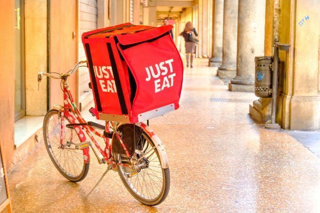 Just Eat Takeaway y Grubhub extienden seis meses el plazo para su fusión, hasta final de 2021