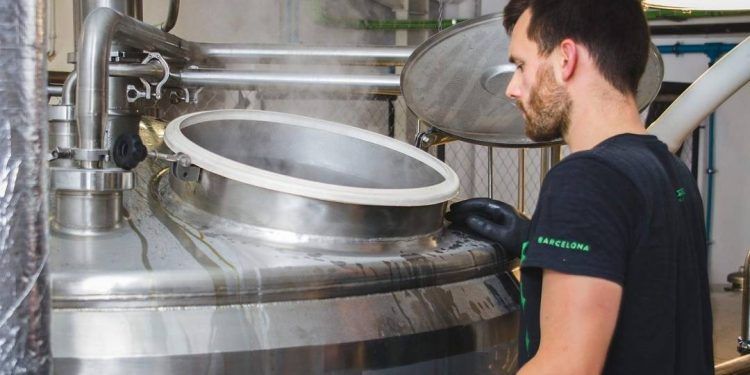 Oso Brew incorpora a Joe Gallimore, ex de Garage Beer Co, como maestro cervecero