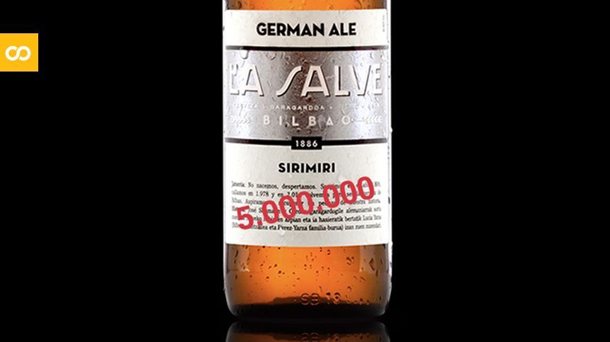 La Salve embotella su cerveza número 5.000.000 y regala cervezas por un año