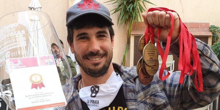 Aran León,La Pirata Brewing: «Los premios son un acicate para seguir mejorando»