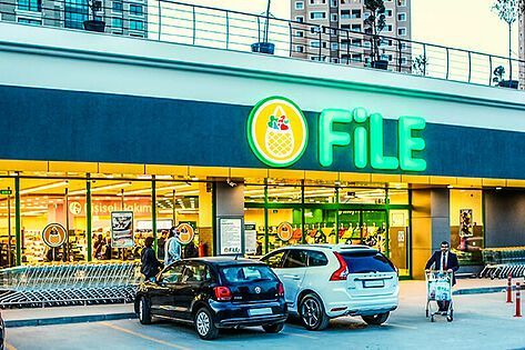 La «copia» turca de Mercadona le ha imitado hasta el logo